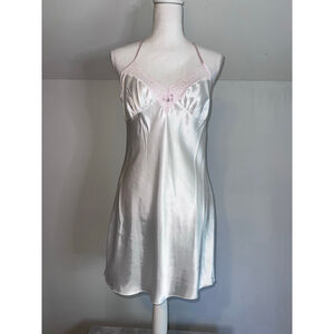 Women's Linea Donatella White & Pink Satin Robe & Chemise Set S